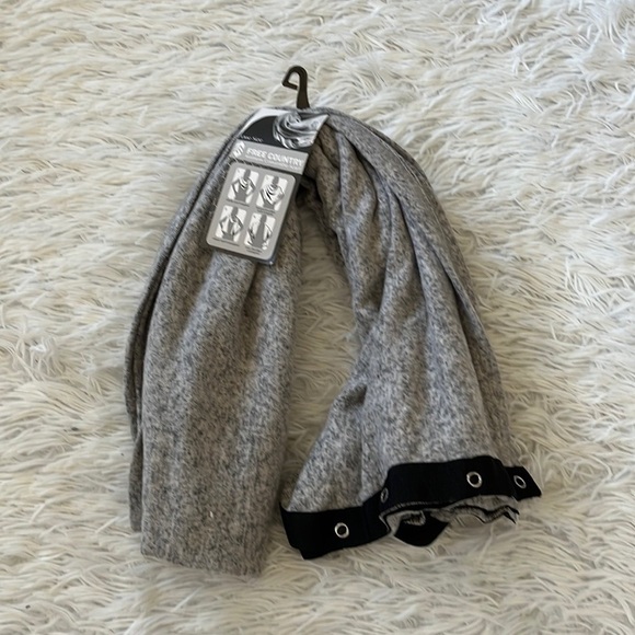FREE COUNTRY Women’s convertible scarf in Heather gray One size - Picture 2 of 9